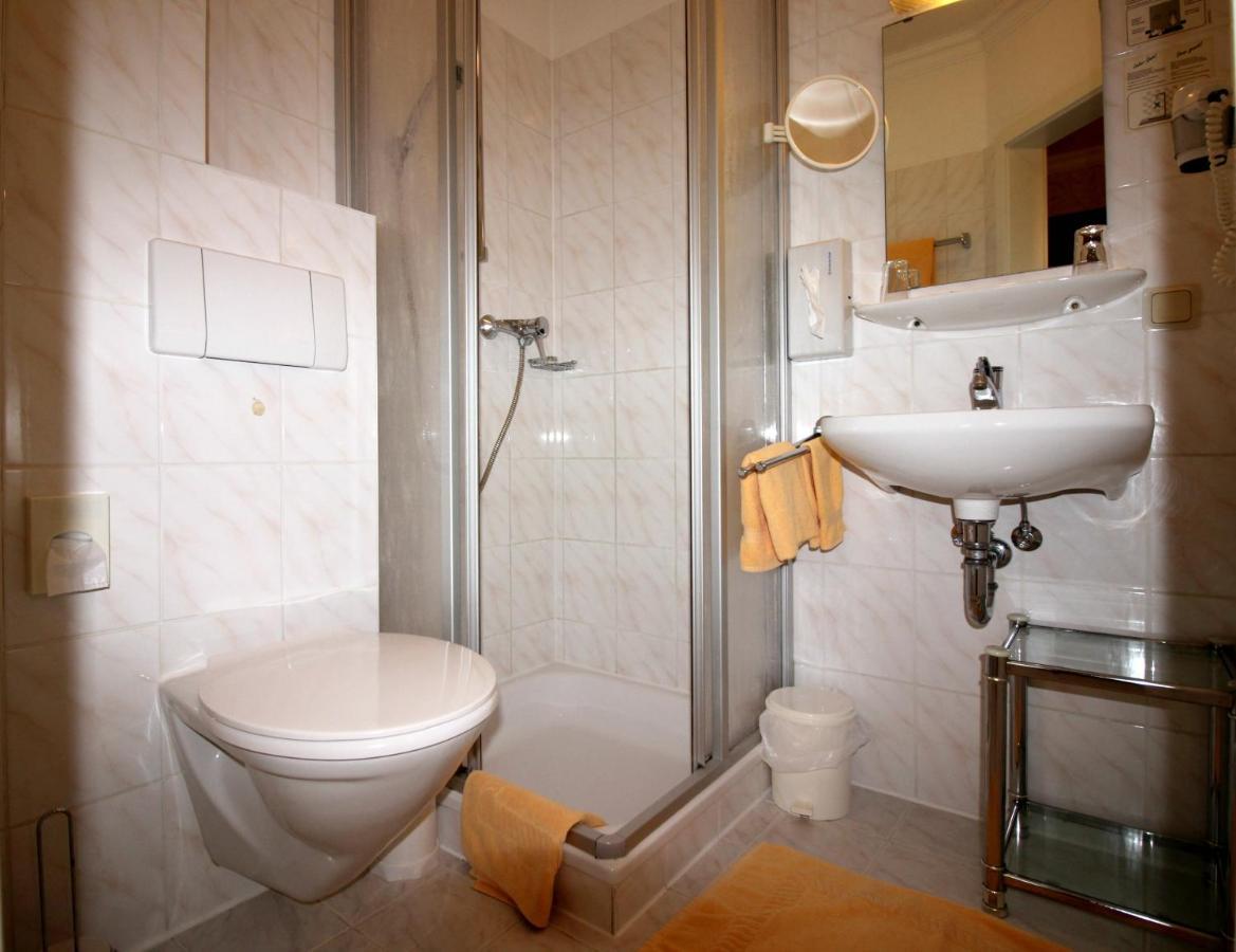 Hotel-Garni Haus Johanna Einbeck Extérieur photo
