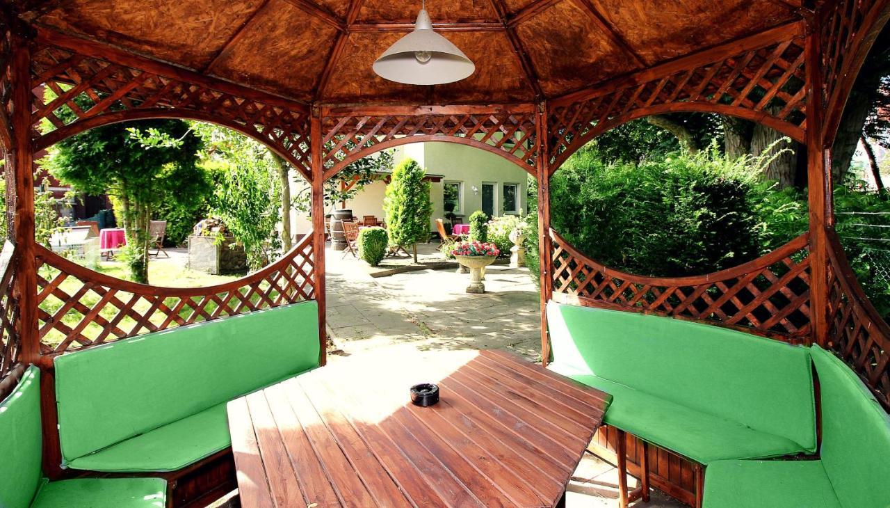 Hotel-Garni Haus Johanna Einbeck Extérieur photo
